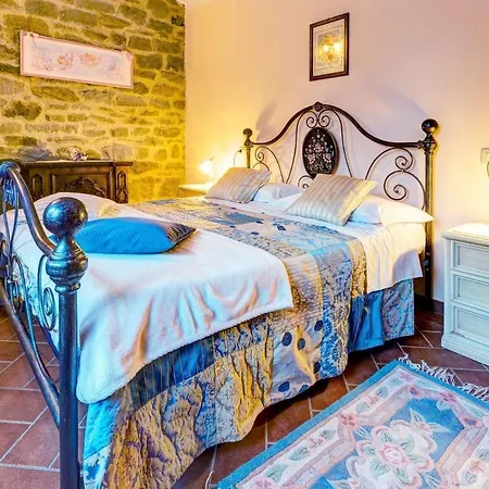 Fratticciola Sleeps 26 Pool Air Con Wifi