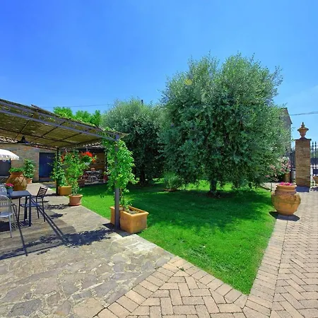 Fratticciola Sleeps 26 Pool Air Con Wifi Villa Cortona