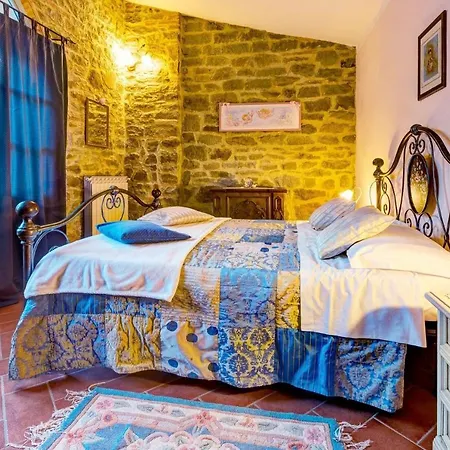 Villa Fratticciola Sleeps 26 Pool Air Con Wifi Cortona