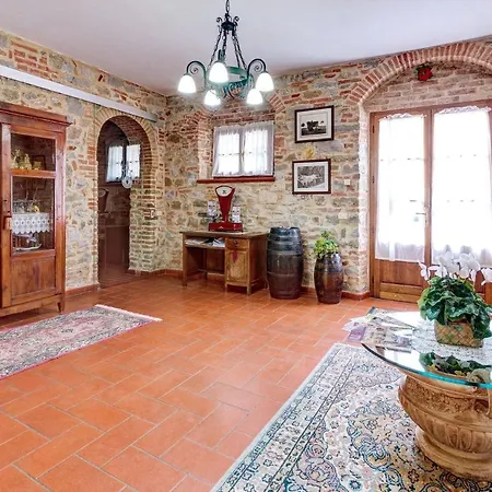 Fratticciola Sleeps 26 Pool Air Con Wifi *